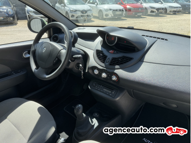 Renault Twingo — 12