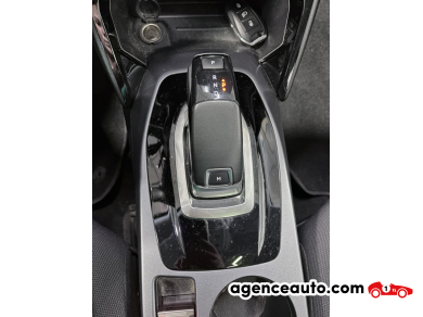 Peugeot 2008 — 15