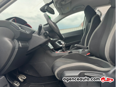 Peugeot 308 — 11
