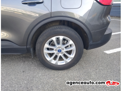 Ford Kuga — 31