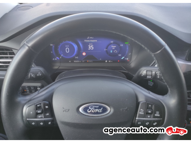 Ford Kuga — 12