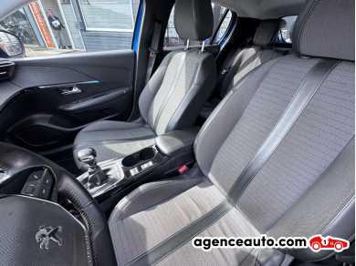 Peugeot 208 — 9