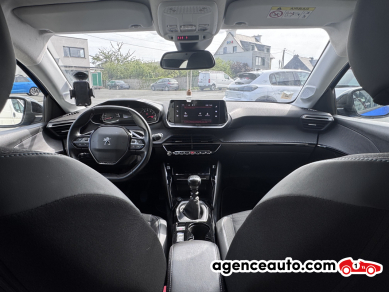 Peugeot 208 — 27