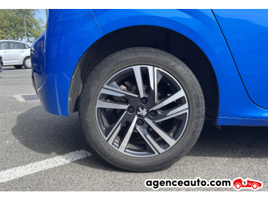 Peugeot 208 — 32
