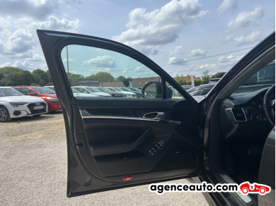 Porsche Panamera — 36