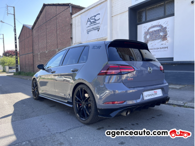 Volkswagen Golf — 5