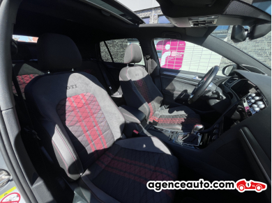 Volkswagen Golf — 17