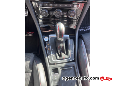 Volkswagen Golf — 24