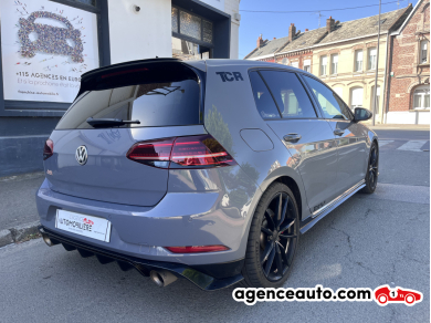 Volkswagen Golf — 7