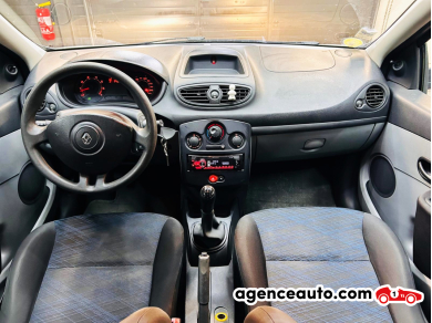 Renault Clio — 11