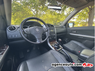 Suzuki Grand Vitara — 12