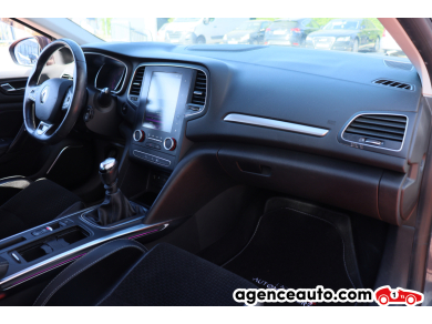 Renault Megane — 9