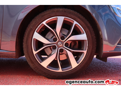 Renault Megane — 25