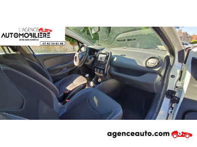 Renault Clio Estate — 14