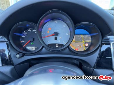 Porsche Macan — 38