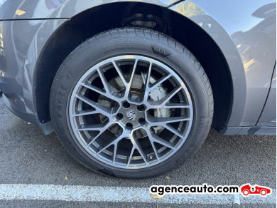 Porsche Macan — 28