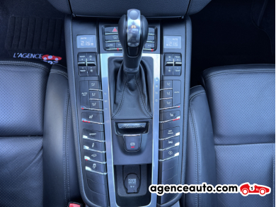 Porsche Macan — 15