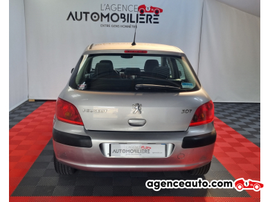 Peugeot 307 — 6