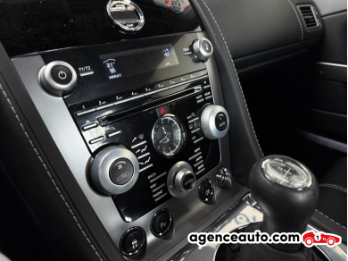 Aston Martin V8 Vantage — 22