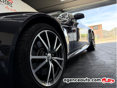 Aston Martin V8 Vantage — 26