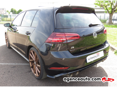 Volkswagen Golf — 7
