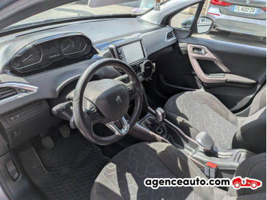 Peugeot 2008 — 8