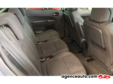 Peugeot 5008 — 15