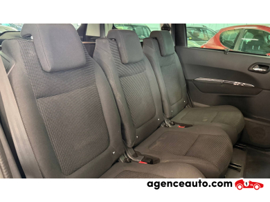 Peugeot 5008 — 14