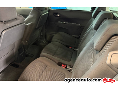 Peugeot 5008 — 17
