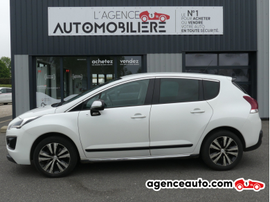 Peugeot 3008 HYbrid4 — 2
