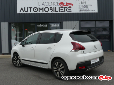 Peugeot 3008 HYbrid4 — 3