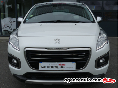 Peugeot 3008 HYbrid4 — 8