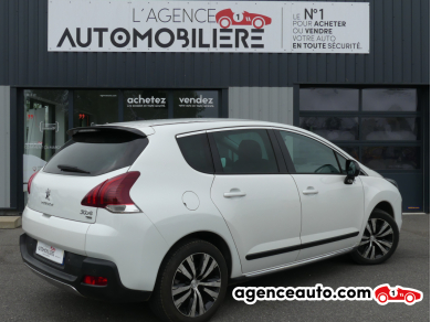 Peugeot 3008 HYbrid4 — 5