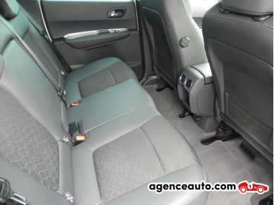 Peugeot 3008 HYbrid4 — 13
