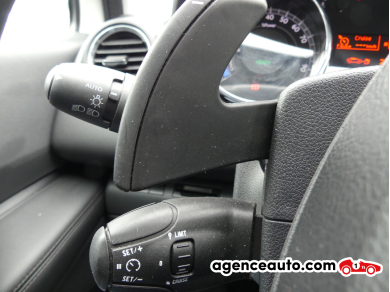 Peugeot 3008 HYbrid4 — 30
