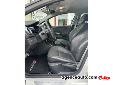 Renault Clio — 11