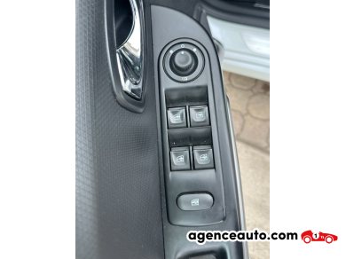 Renault Clio — 30