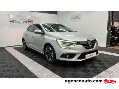 Renault Megane — 3