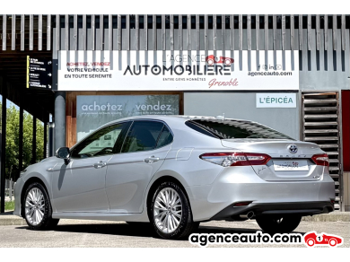 Toyota Camry — 3