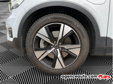 Volvo VOLVO XC40 — 12