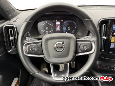 Volvo VOLVO XC40 — 15