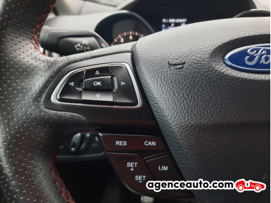 Ford Kuga — 14