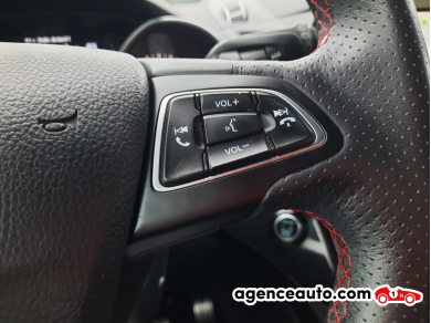 Ford Kuga — 12