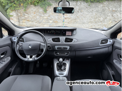 Renault Grand Scenic — 15