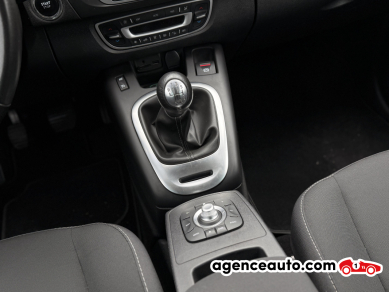 Renault Grand Scenic — 18