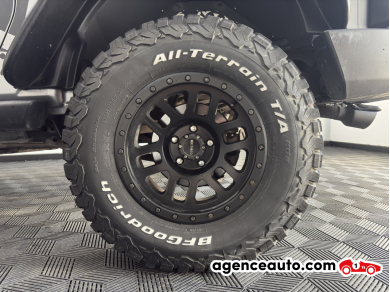 Jeep Wrangler Unlimited — 25