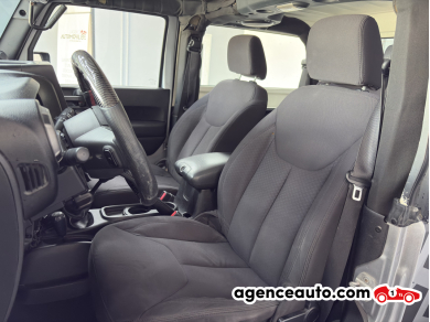 Jeep Wrangler Unlimited — 10