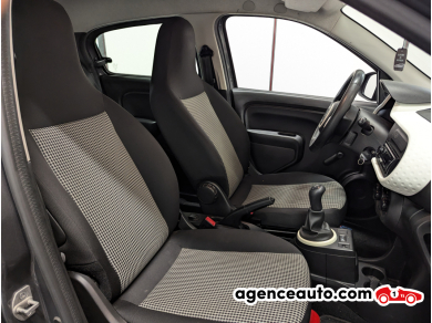 Renault Twingo — 11