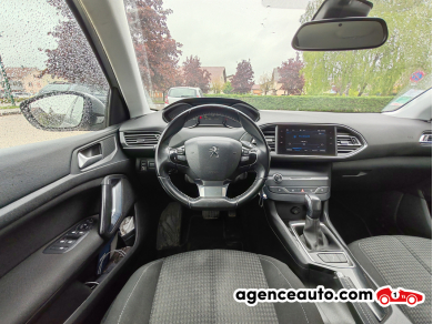 Peugeot 308 — 10