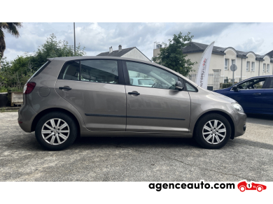 Volkswagen Golf — 4